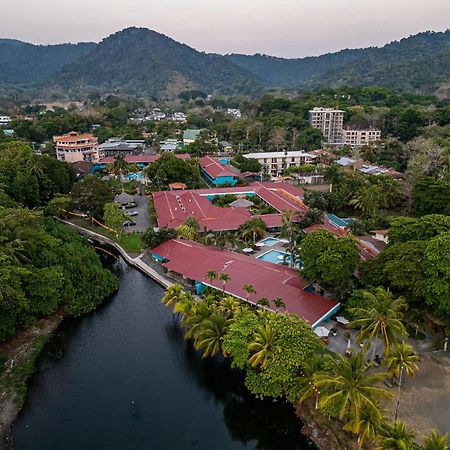 Beach Break Resort & Cr Surf Camp Хако Экстерьер фото